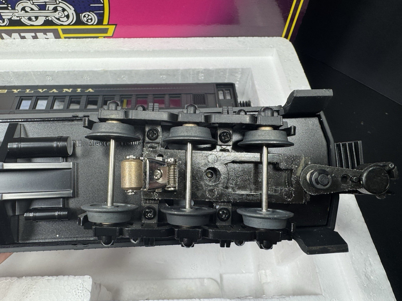 MTH 20-4132 Pennsylvania PRR 70' Madison combine / diner 2-car set LNIB5