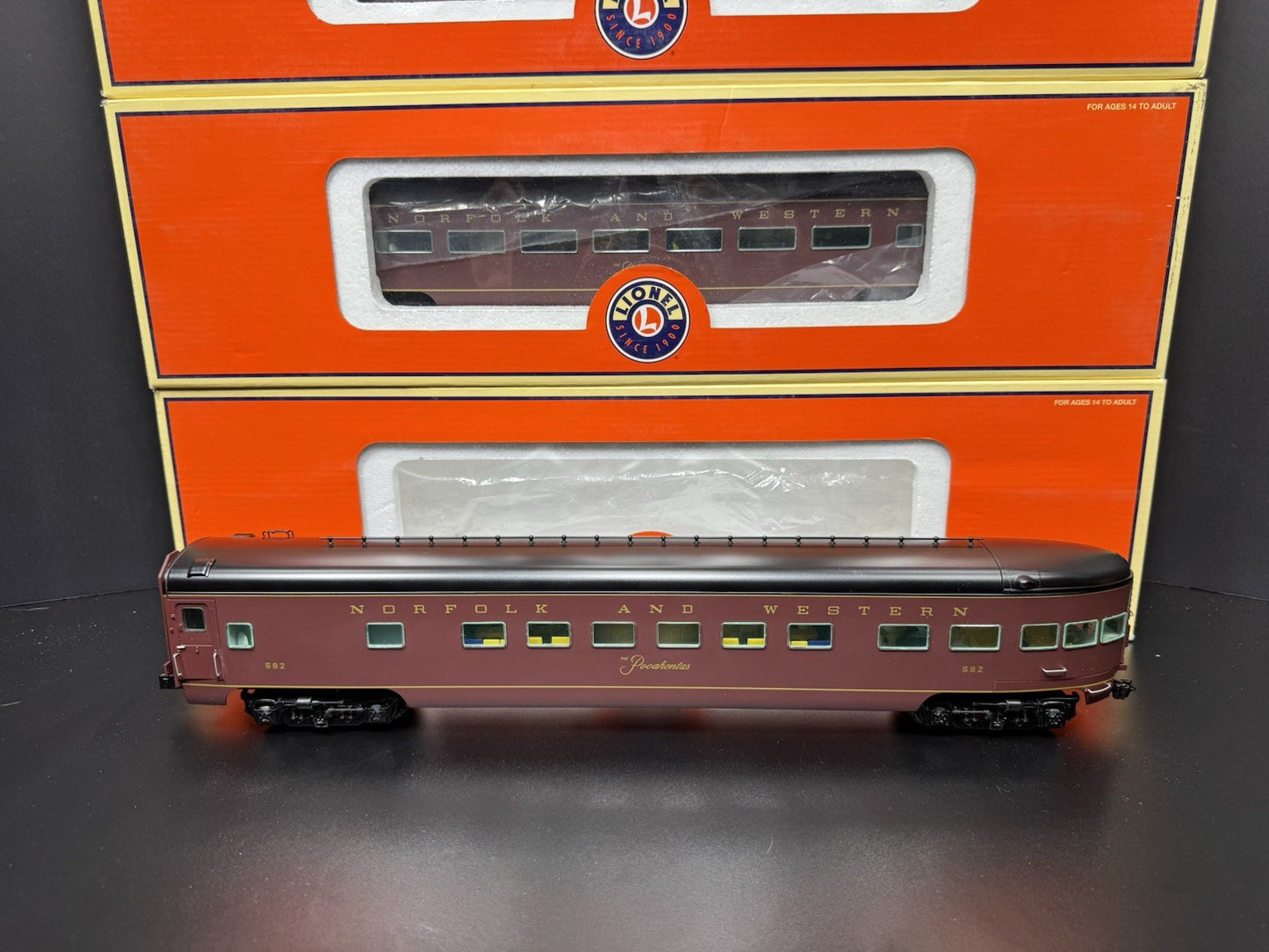 Lionel 6-25777 thru 6-25780 N&W Pocohantas 18" aluminum passenger 4-car set LNIB1