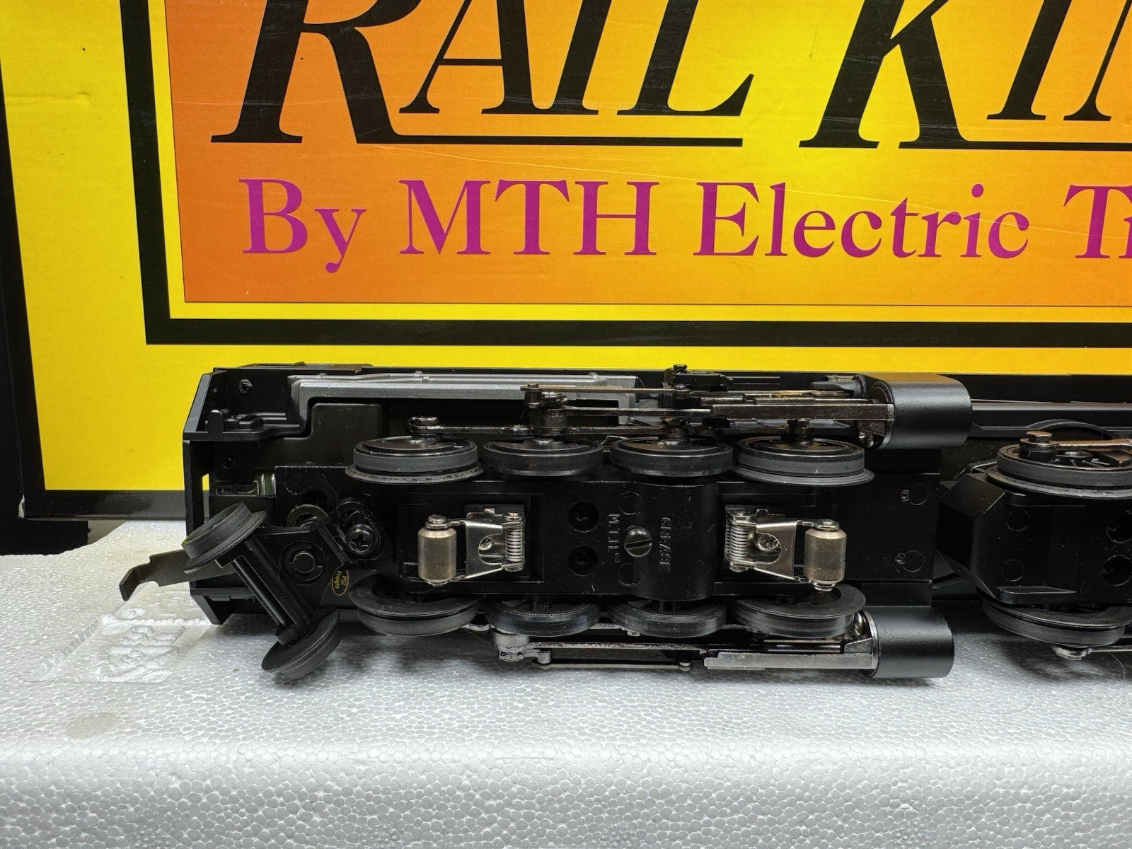 MTH RailKing 30-1307-1 Norfolk & Western 2-8-8-2 steam loco #2011 PS2 BCR LNIB14