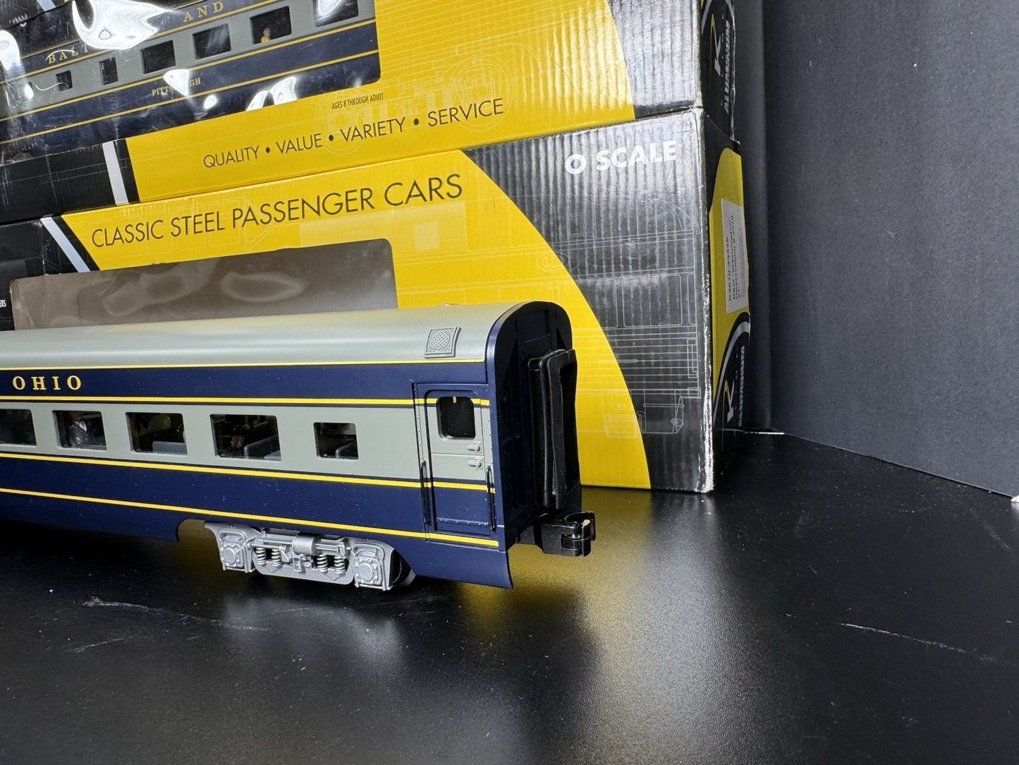 K-Line K-4610A B&O The Columbian 21" aluminum passenger 4-car set LNIB4