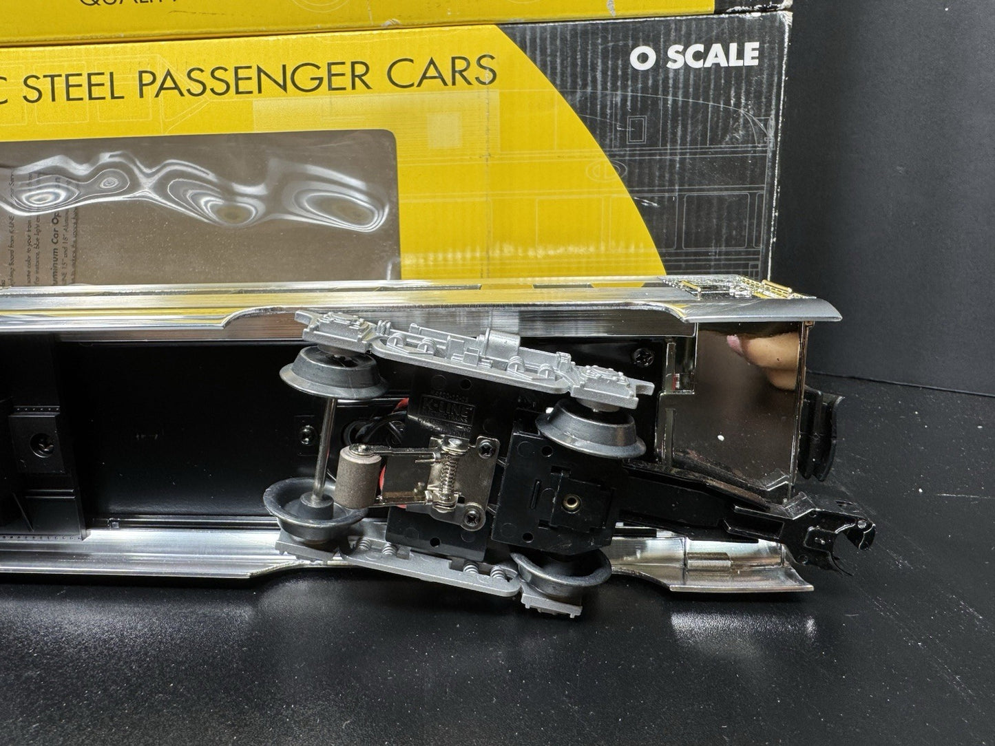 K-Line K-4630P Santa Fe Super Chief 21" aluminum passenger 4-car set LNIB12