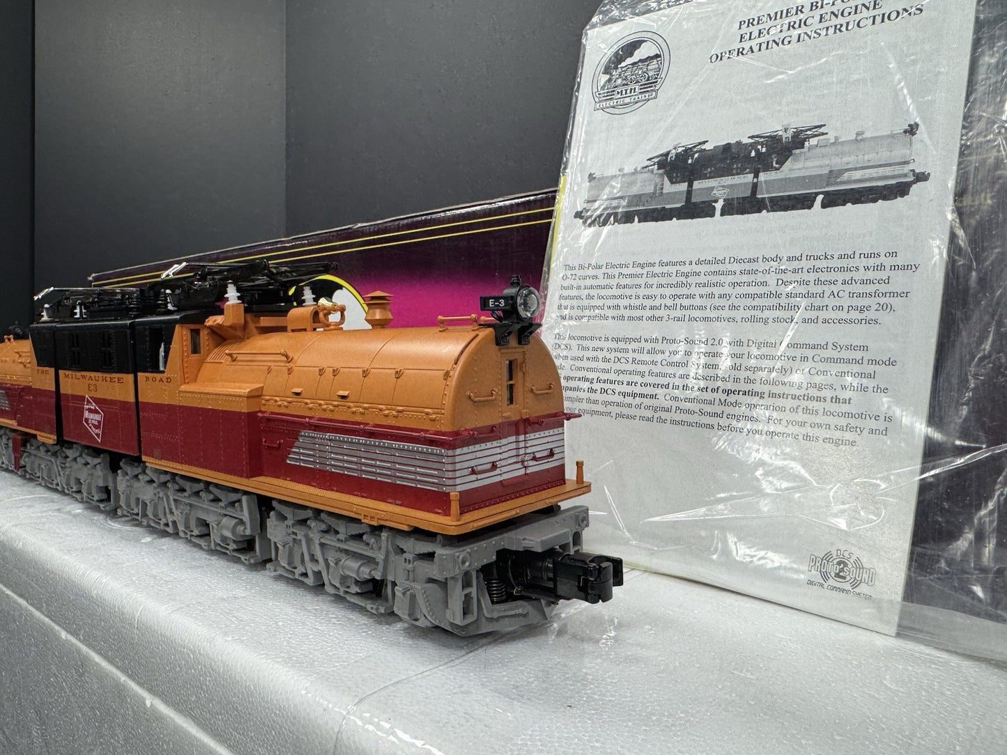 MTH 20-5511-1 Milwaukee Road E-2 Bi-Polar electric engine #E3 PS2 BCR EX4