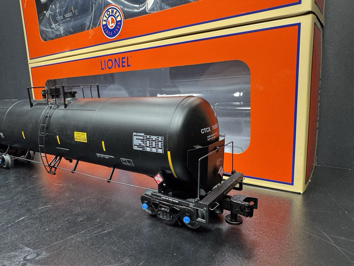 Lionel 1926760 CTXC 30k gallon tank car 3-pack LNIB6
