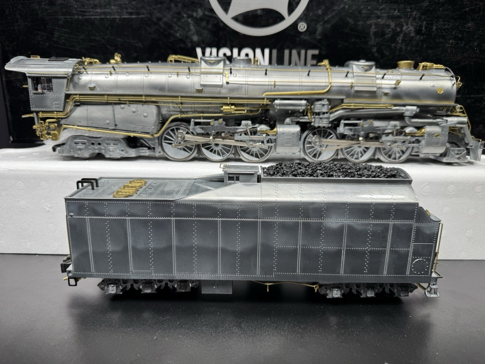 Lionel VISIONLINE 2231520 N&W Pilot 2-6-6-4 Class A steam engine #9999 LNIB11
