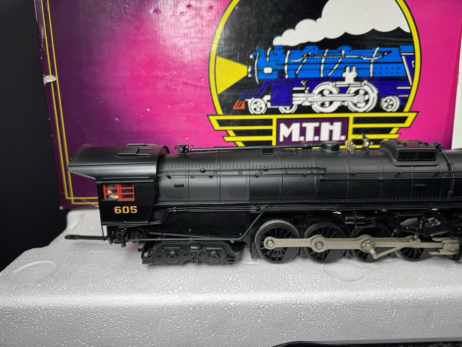 MTH 20-3058-1 Norfolk & Western N&W Unshrouded J 4-8-4 steam engine #605 PS2 EX8