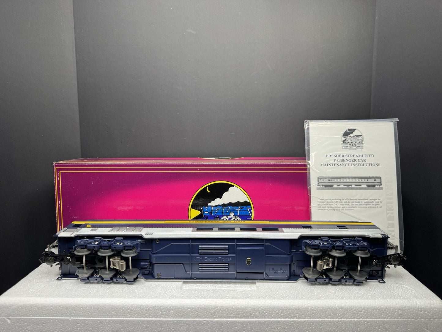 MTH 20-67073 Chesapeake & Ohio C&O 70' full-length vista dome passenger car LNIB8