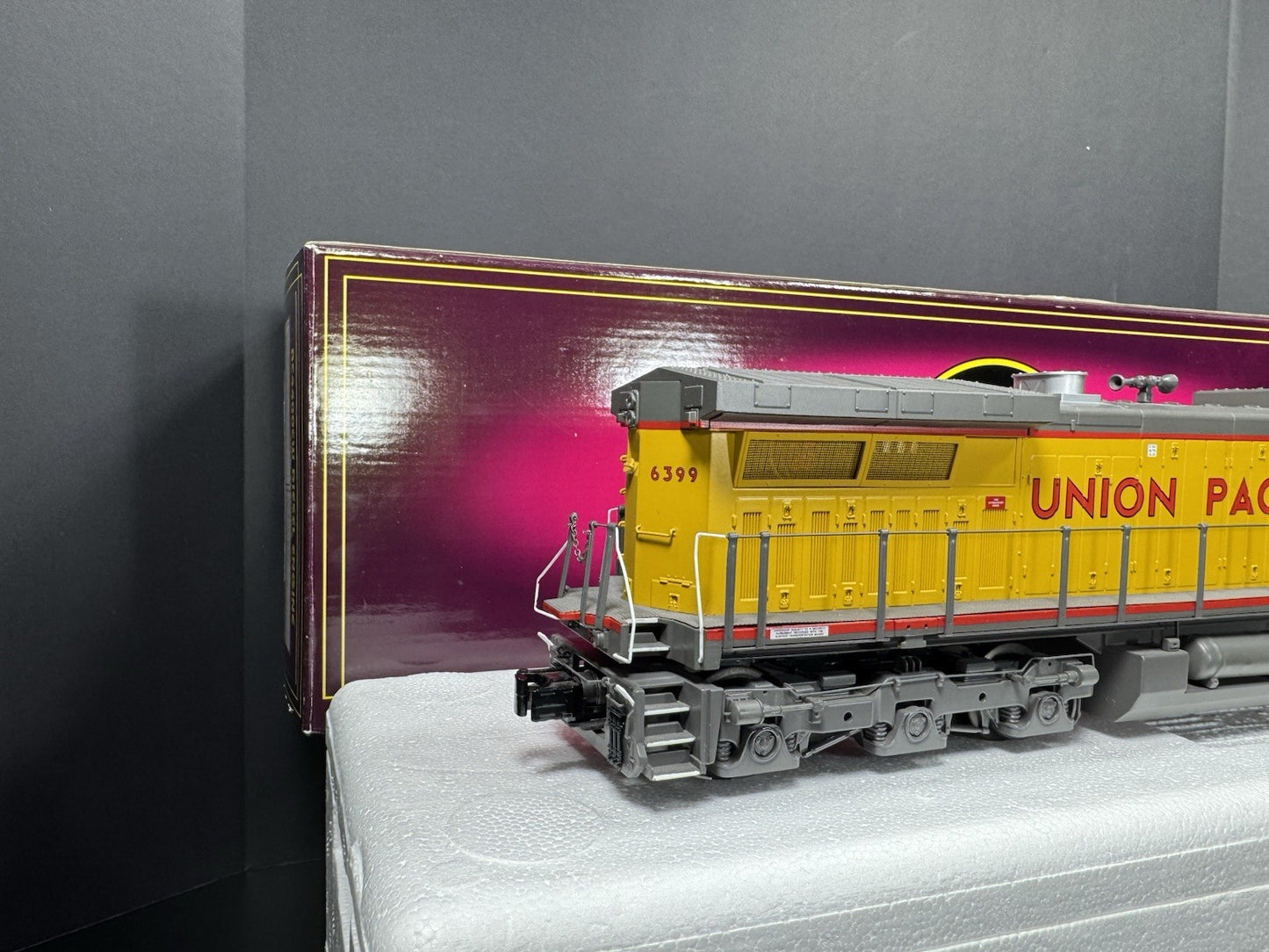 MTH 20-2632-1 Union Pacific UP AC400CW diesel engine #6399 PS2 BCR EX6