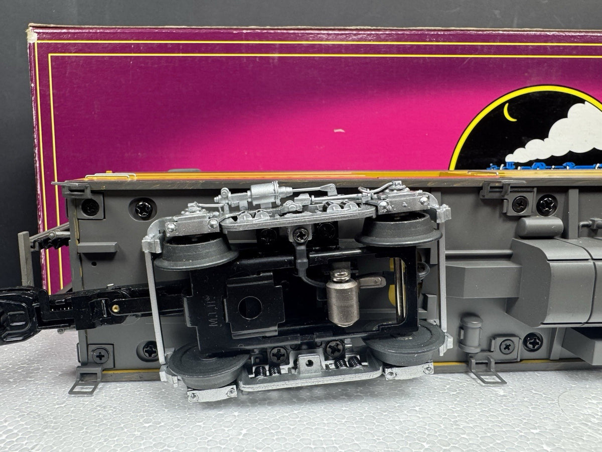 MTH 20-6853 Union Pacific UP 70' streamlined RPO passenger car #5813 EX11
