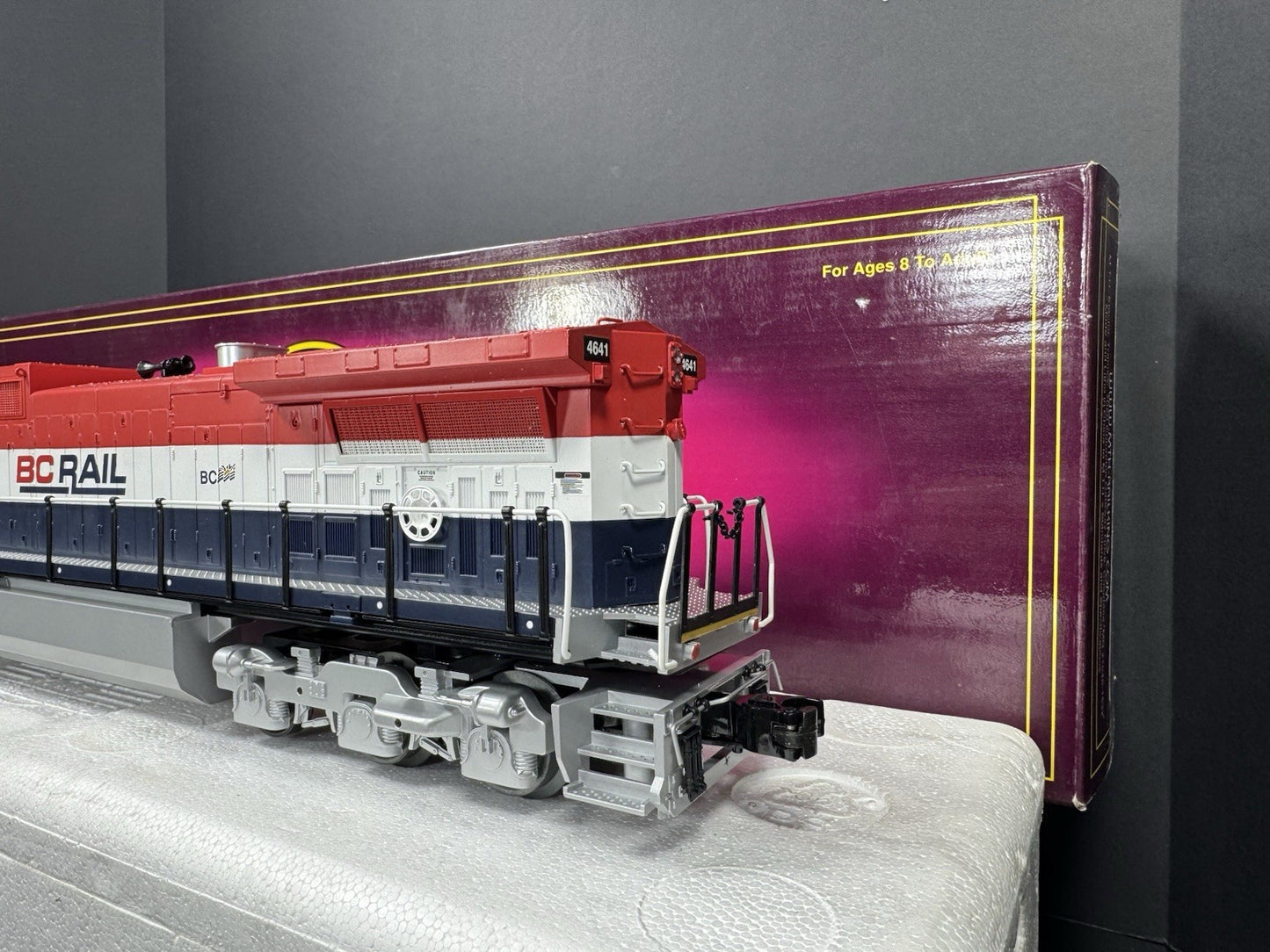 MTH 20-2429-3 BC Rail Dash-9 nonpowered diesel engine #4641 LNIB4