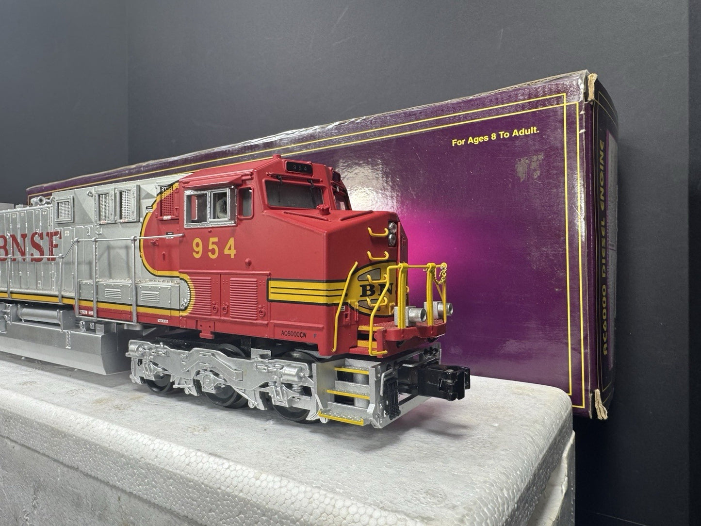 MTH 20-2265-1 Santa Fe Warbonnet AC6000 diesel engine #954 PS2 BCR EX9
