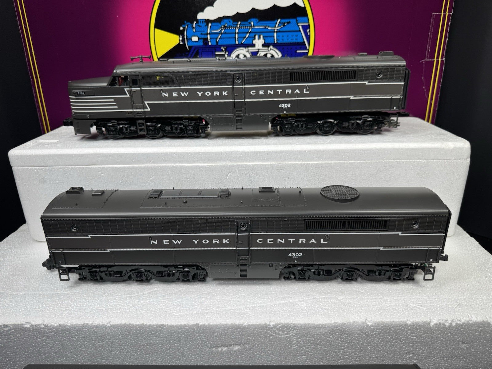 MTH 20-2476-1 New York Central NYC Alco PA diesel engine ABA set PS2 BCR EX3