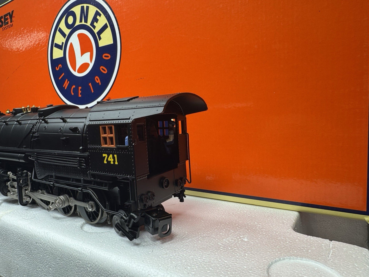 Lionel 6-38032 TMCC Virginian USRA 2-8-8-2 steam engine #741 LNIB4