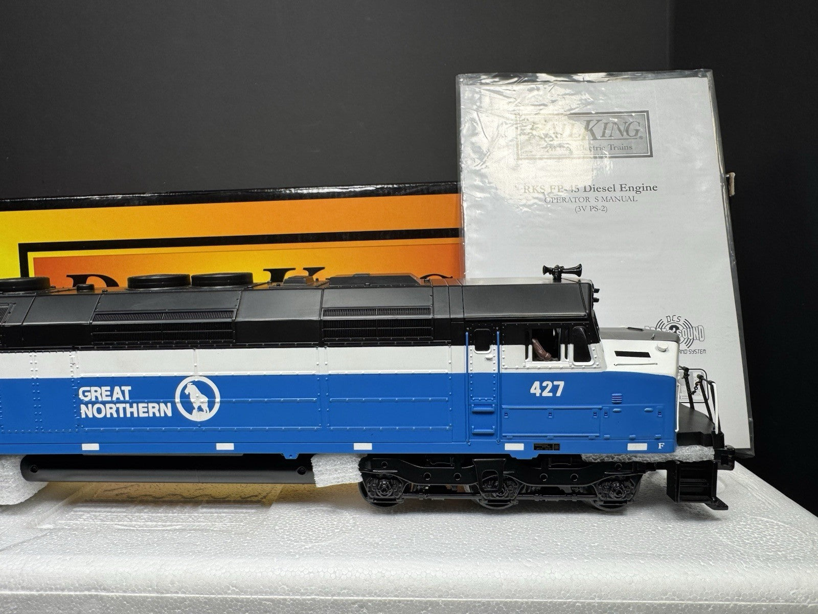 MTH RailKing 30-2459-1 Great Northern GN FP45 diesel engine #427 PS2 BCR LNIB8