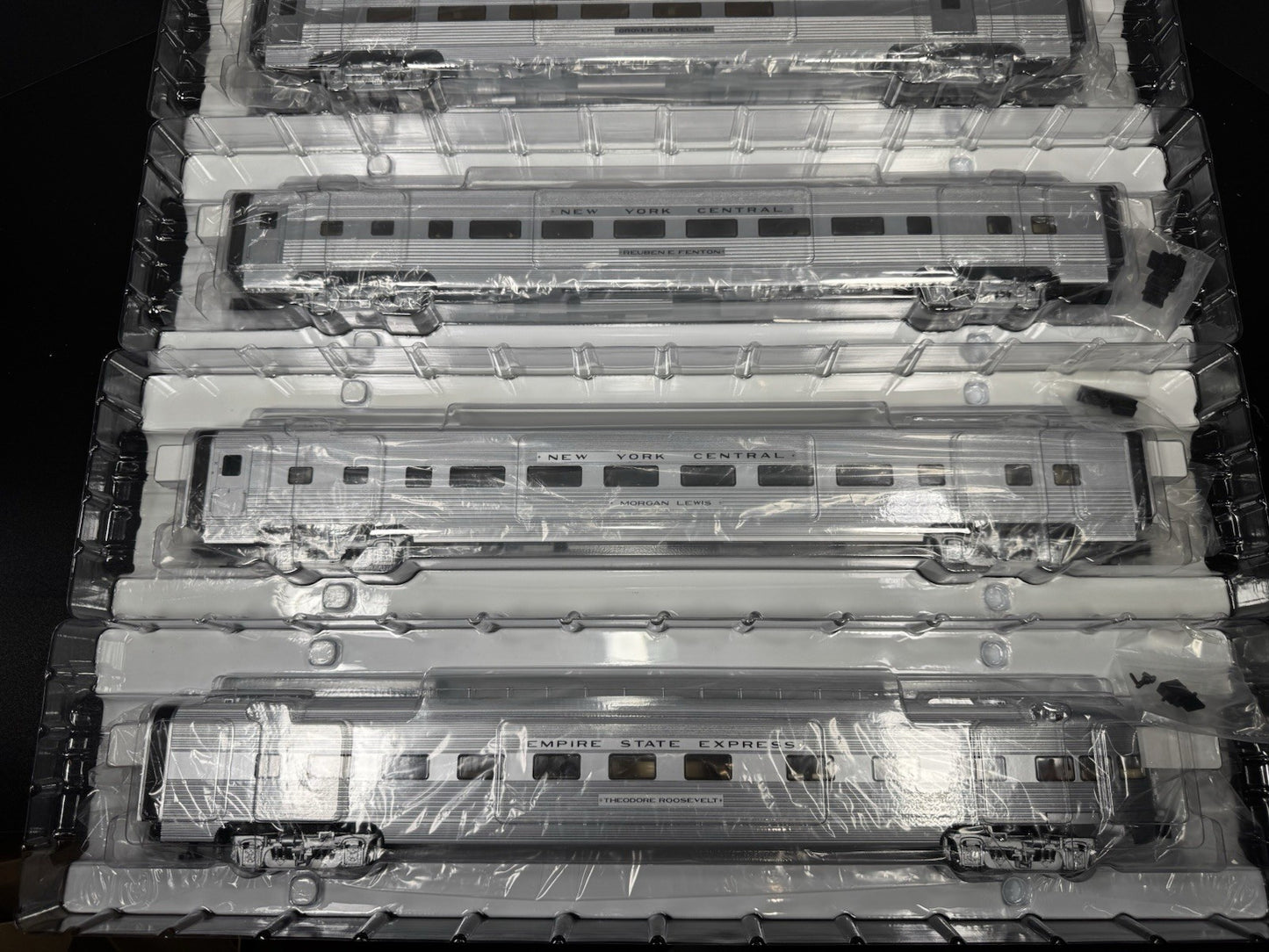 Lionel LEGACY 6-82528 NYC Empire State Express steam passenger set #5426 LNIB19