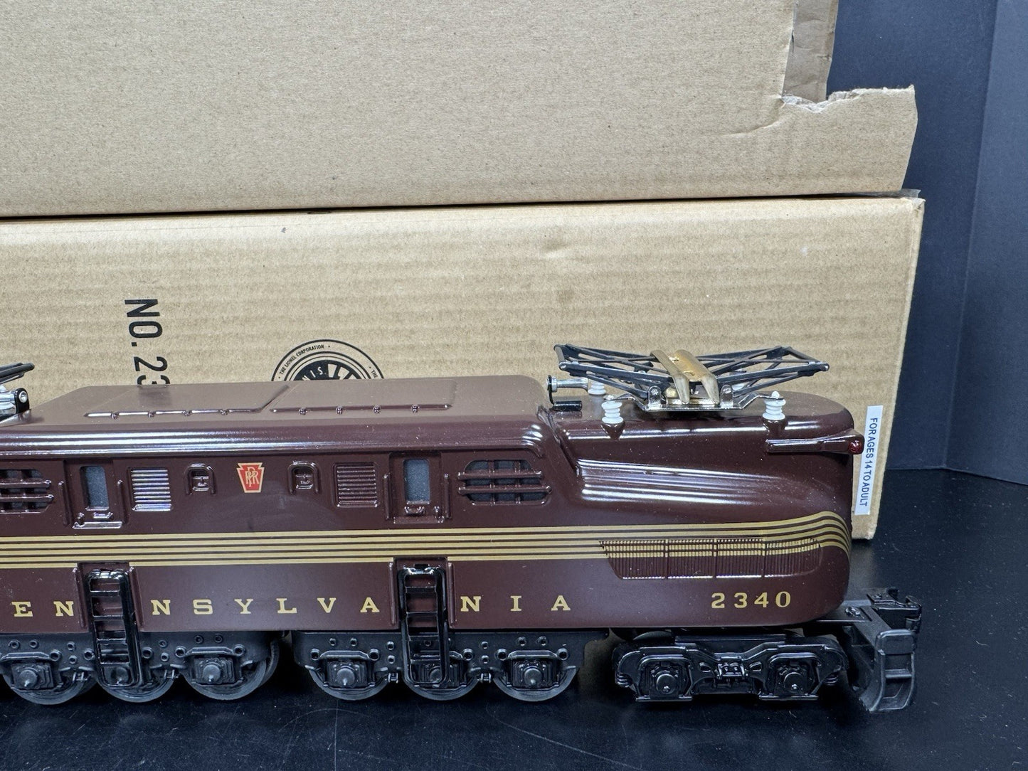 Lionel 6-38303 Pennsylvania tuscan 5-stripe GG-1 electric engine #2340 LNIB4
