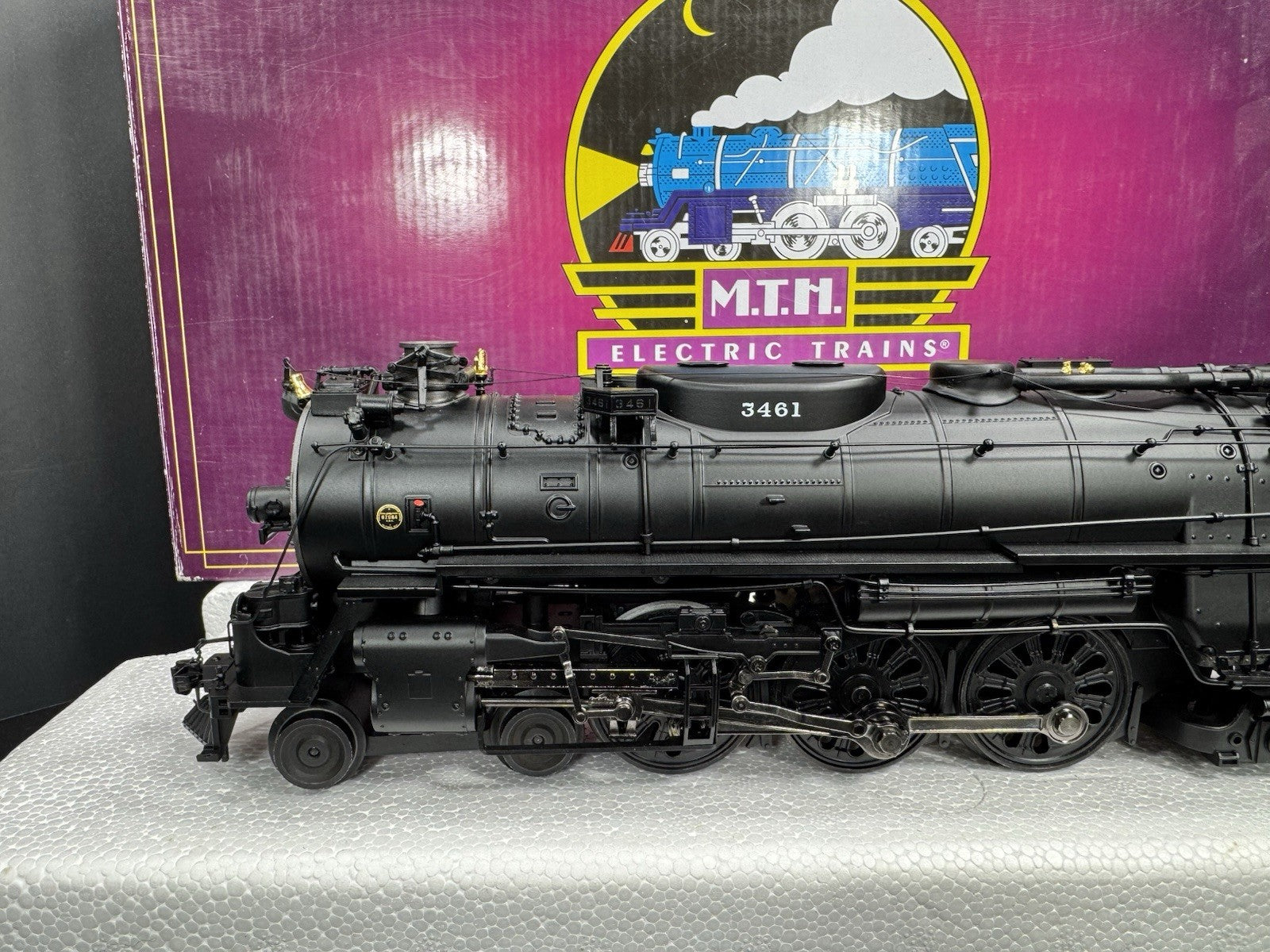 45924305