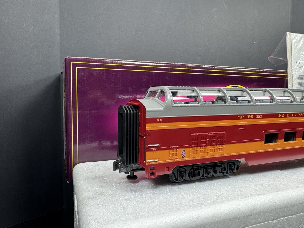 MTH 20-6752 Milwaukee Road 70' full-length vista dome passenger car #53 EX6