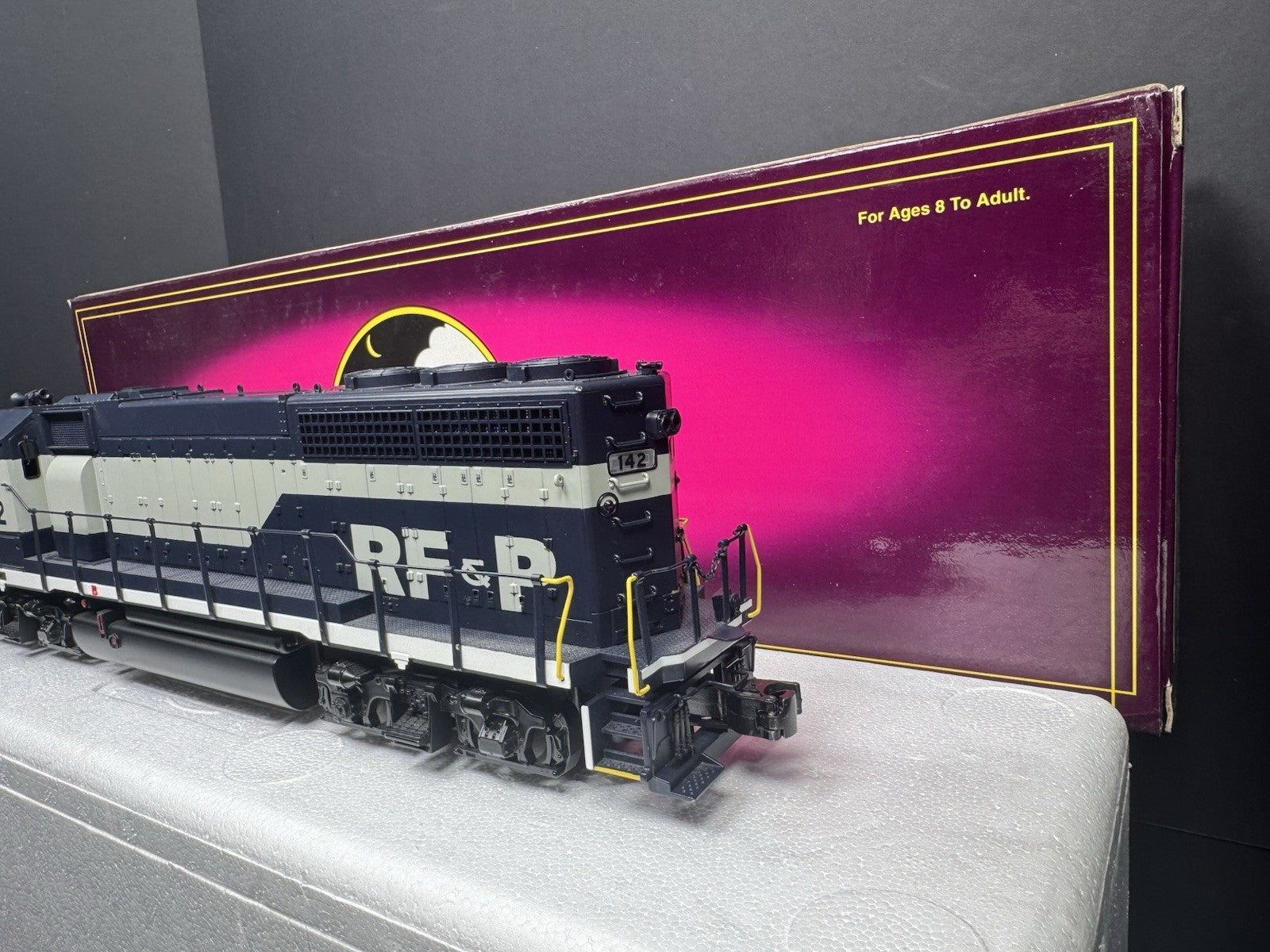MTH 20-2425-3 Richmond RF&P GP-40 nonpowered diesel engine #142 LNIB4