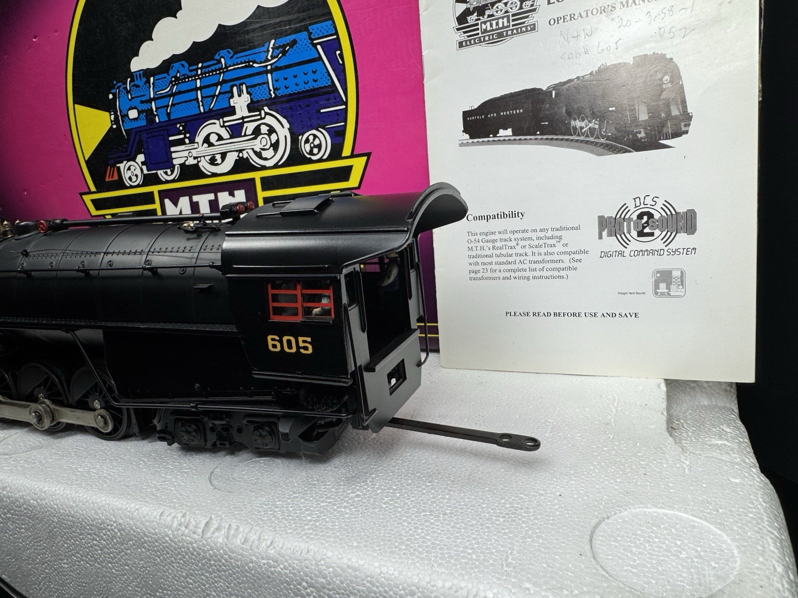 MTH 20-3058-1 Norfolk & Western N&W Unshrouded J 4-8-4 steam engine #605 PS2 EX4