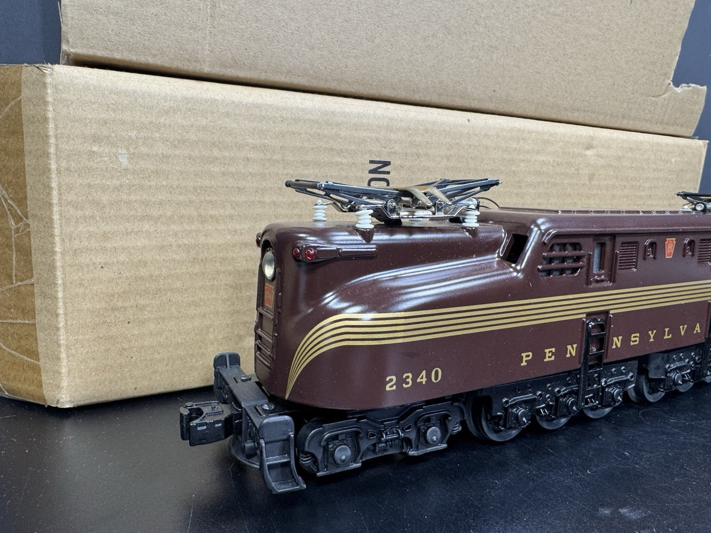 Lionel 6-38303 Pennsylvania tuscan 5-stripe GG-1 electric engine #2340 LNIB7
