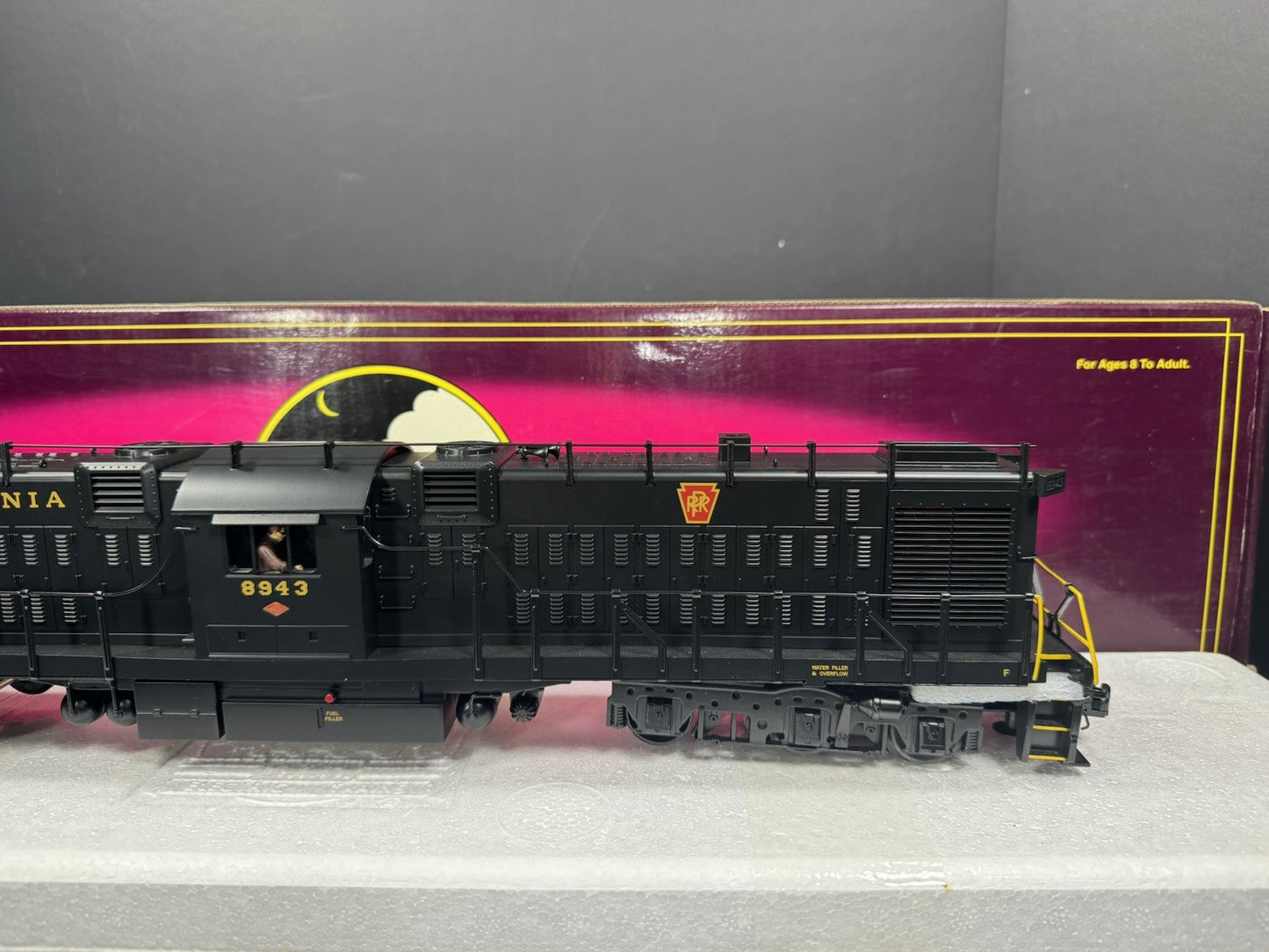 MTH 20-2302-3 Pennsylvania 2500 HP transfer nonpowered diesel engine #8943 NIB3