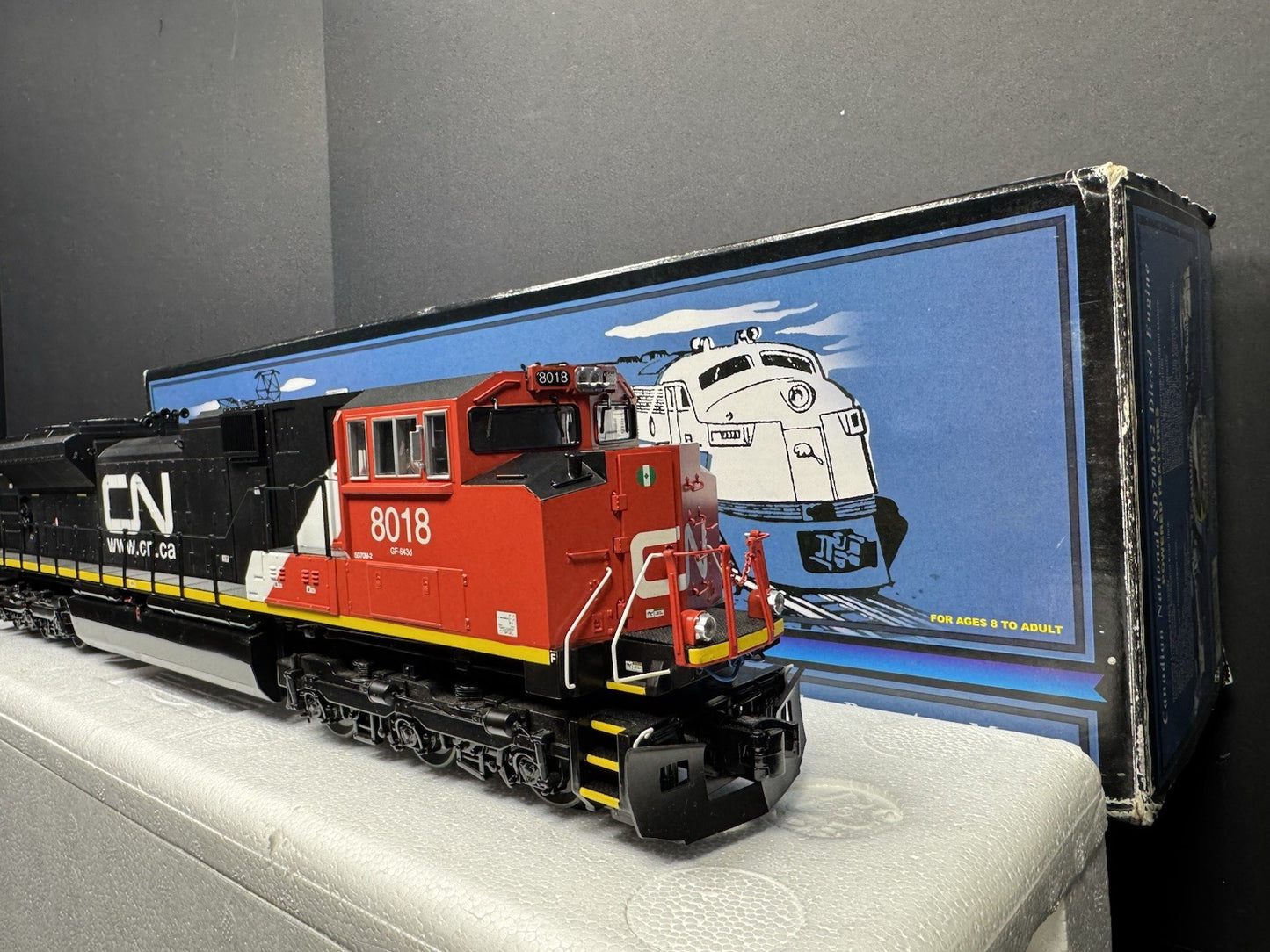 MTH 20-80006B Canadian National CN SD70-M diesel engine #8018 PS2 BCR LNIB8