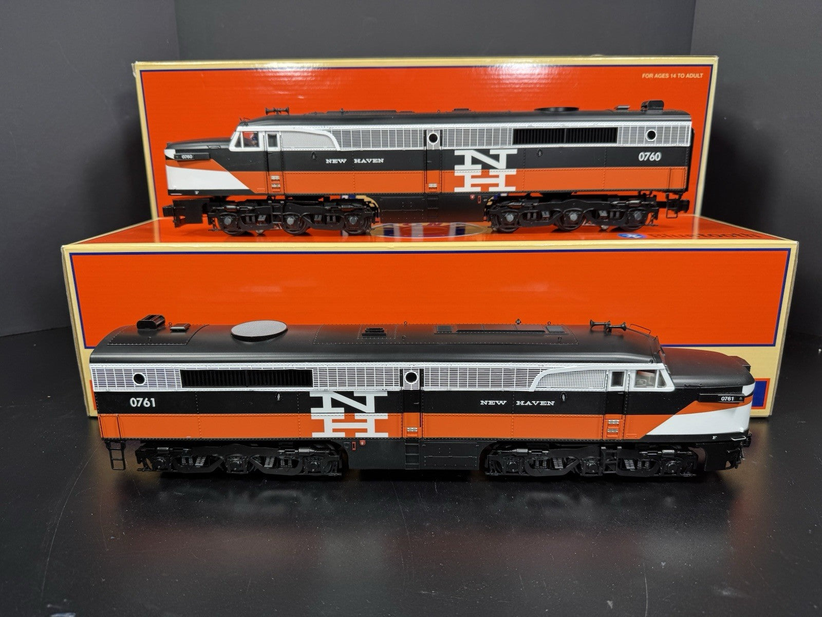Lionel LEGACY 2133410 New Haven NH Alco PA diesel engine AA set LNIB5