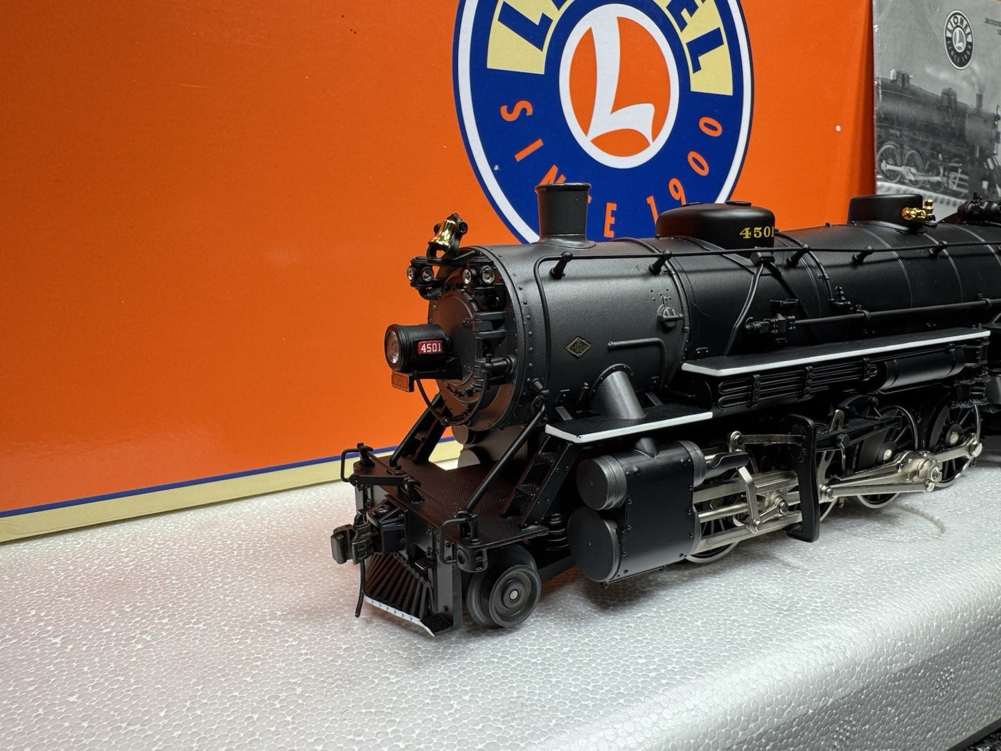 Lionel LEGACY 2131370 Southern USRA Light Mikado 2-8-2 steam engine #4501 LNIB1