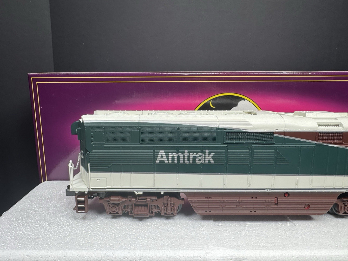 MTH 20-2320-1 Amtrak Northwest F59PH diesel engine #469 PS2 BCR LNIB7