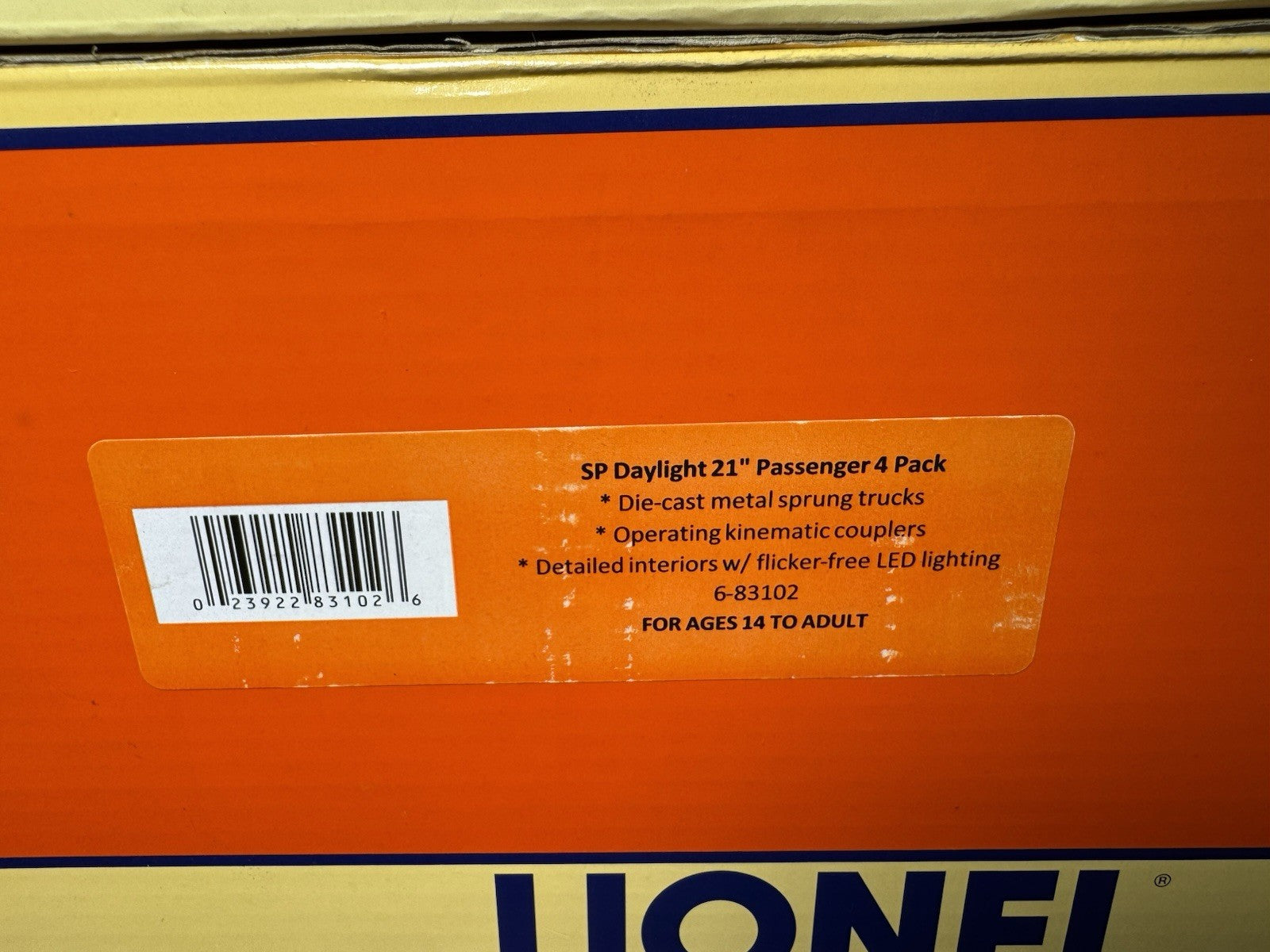 Lionel 6-83102 & 6-83107 & 6-83110 Southern Pacific 21" passenger 7-car set LNIB2