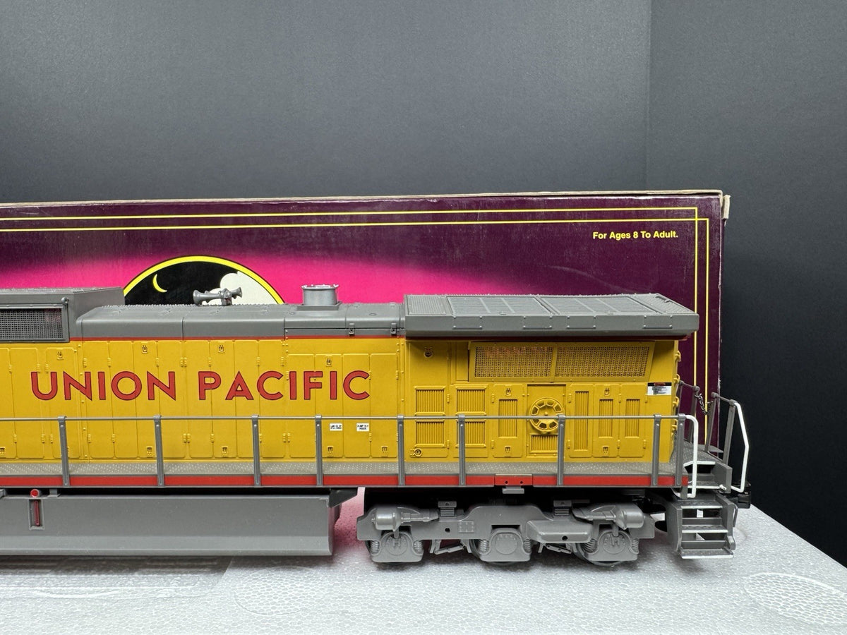 MTH 20-2558-3 Union Paciifc UP Dash-9 nonpowered diesel engine #9750 LNIB3