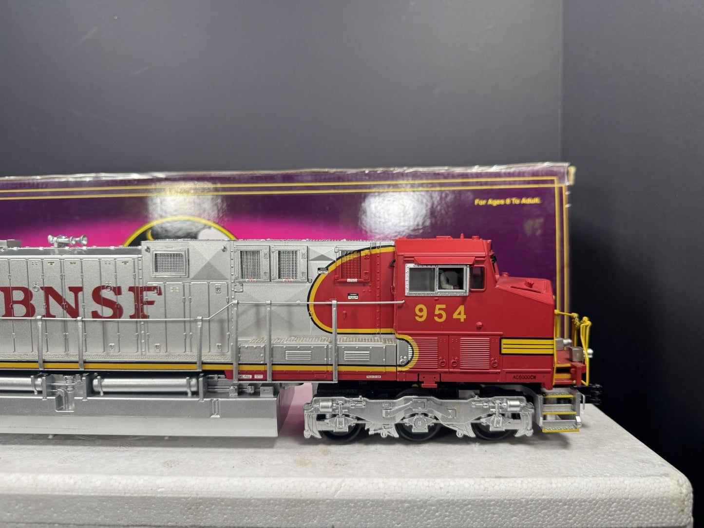 MTH 20-2265-1 Santa Fe Warbonnet AC6000 diesel engine #954 PS2 BCR EX8