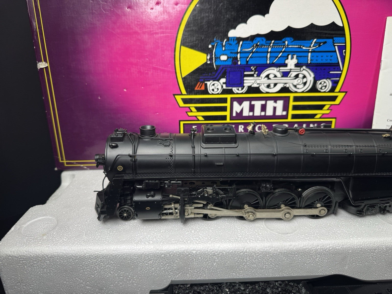 MTH 20-3058-1 Norfolk & Western N&W Unshrouded J 4-8-4 steam engine #605 PS2 EX2