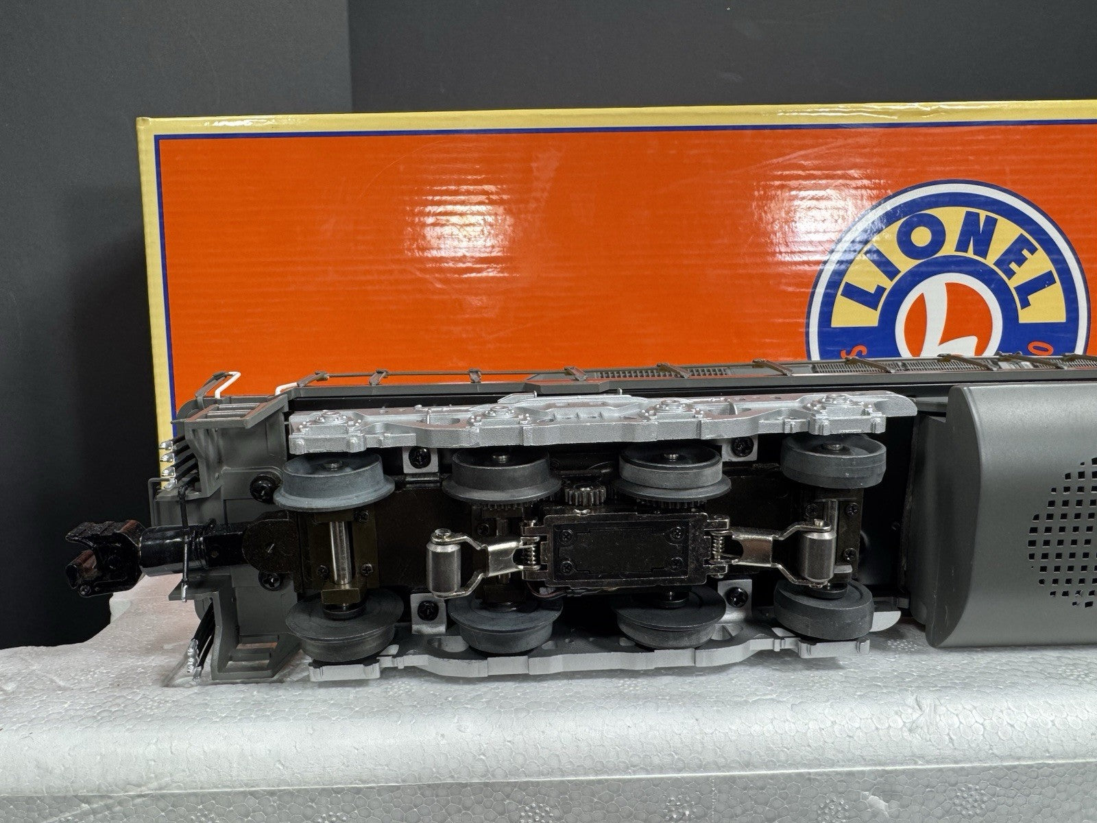 Lionel LEGACY 6-28311 Union Pacific UP DD35A diesel engine #70 LNIB11