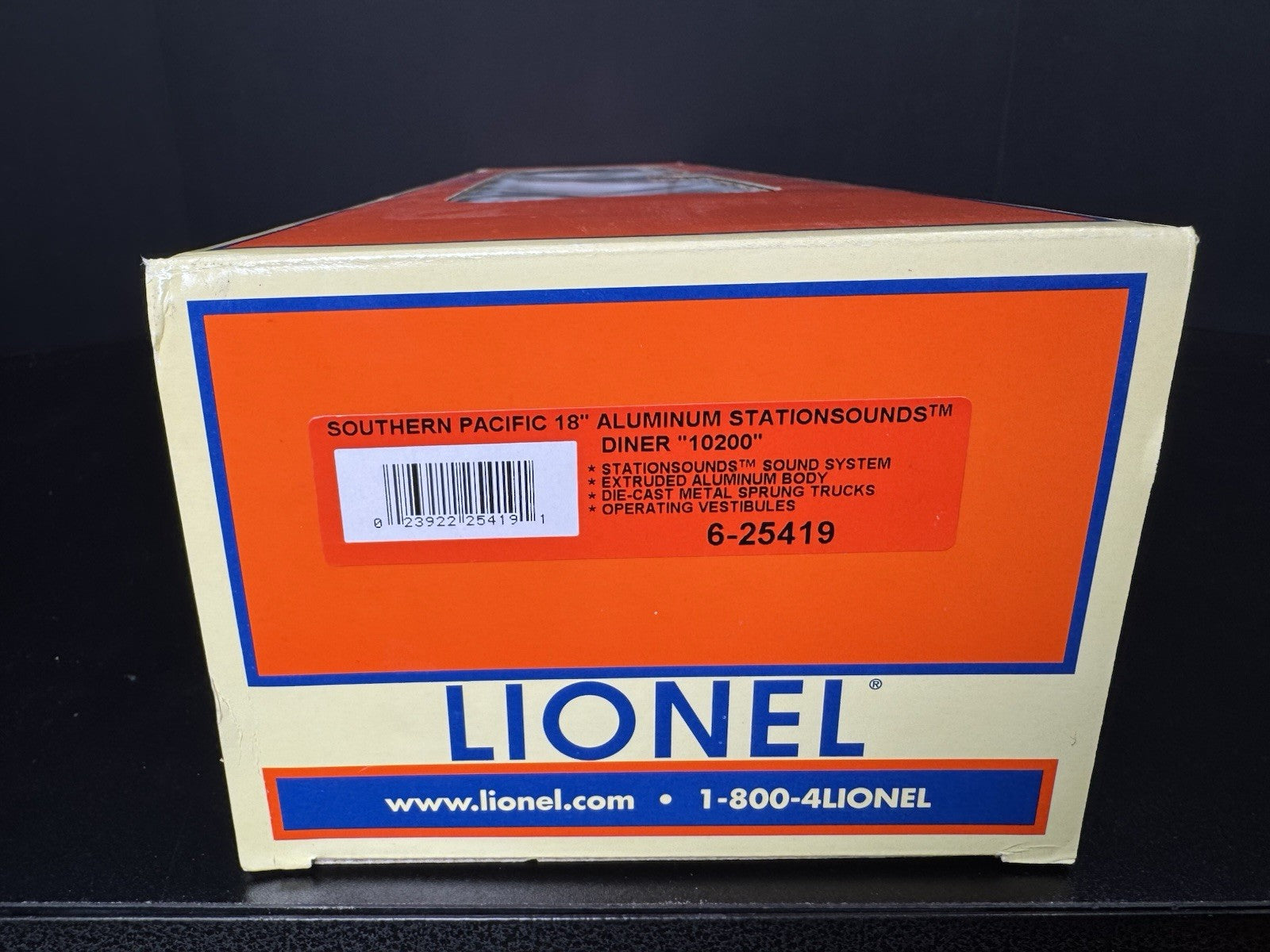 Lionel 6-25419 Southern Pacific 18" aluminum StationSounds diner car #10200 LNIB13