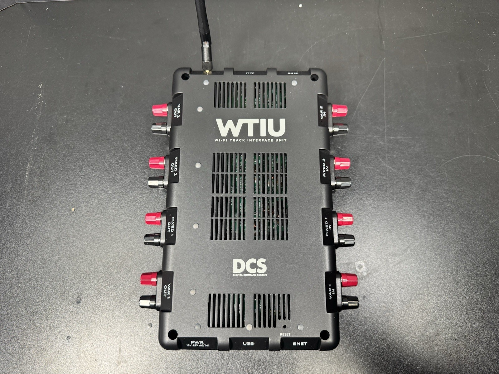 MTH 50-1039 DCS WTIU WiFi digital command system LNIB1