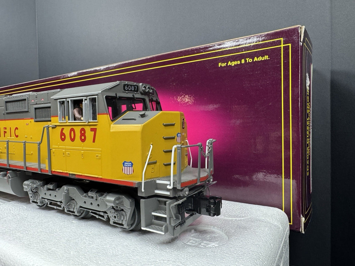 MTH 20-2448-3 Union Paciifc UP SD60M nonpowered diesel engine #6087 EX9