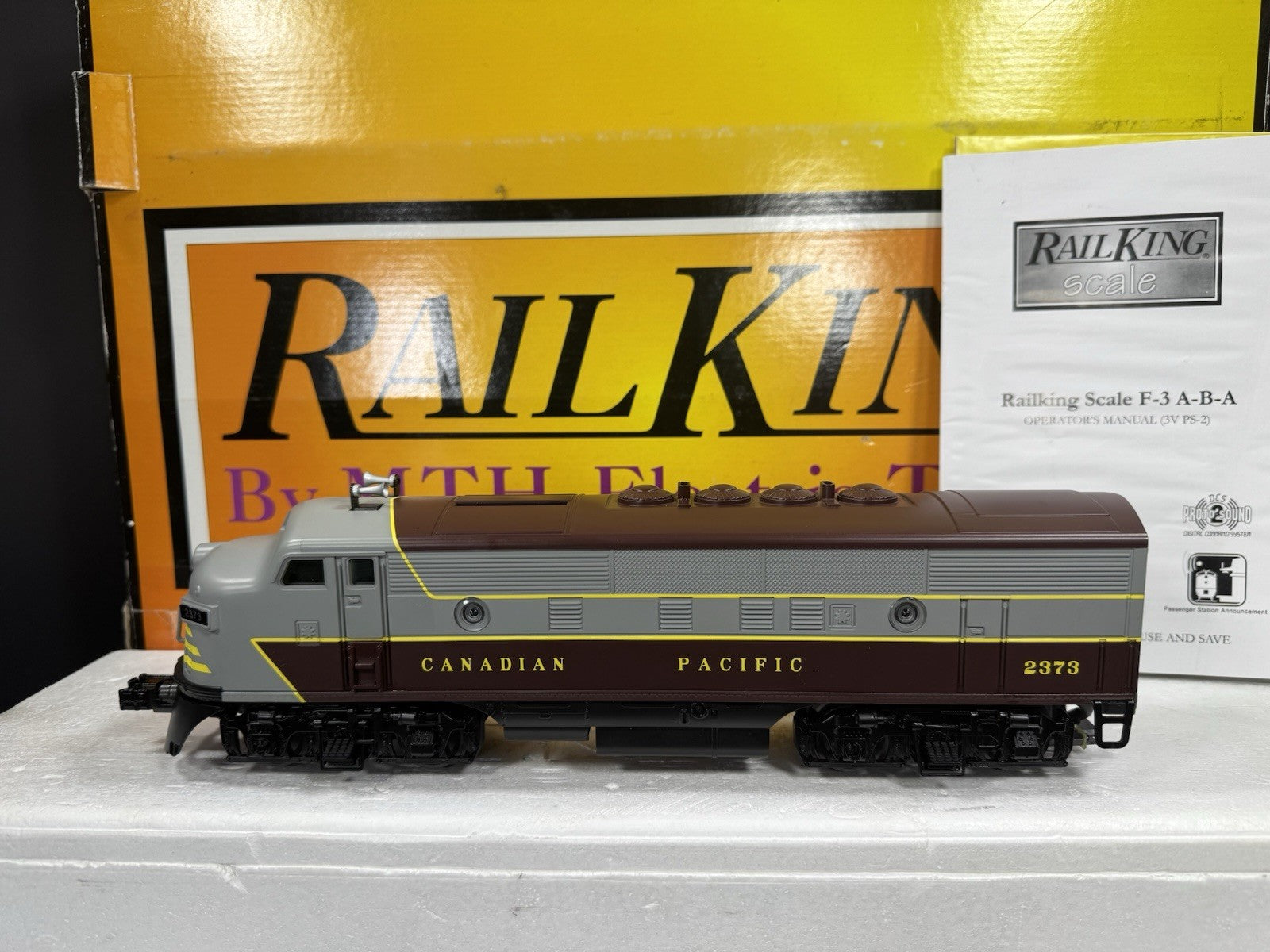 MTH RailKing 30-2628-1 Canadian Pacific F-3 diesel engine ABA set #2373 PS2 LNIB2