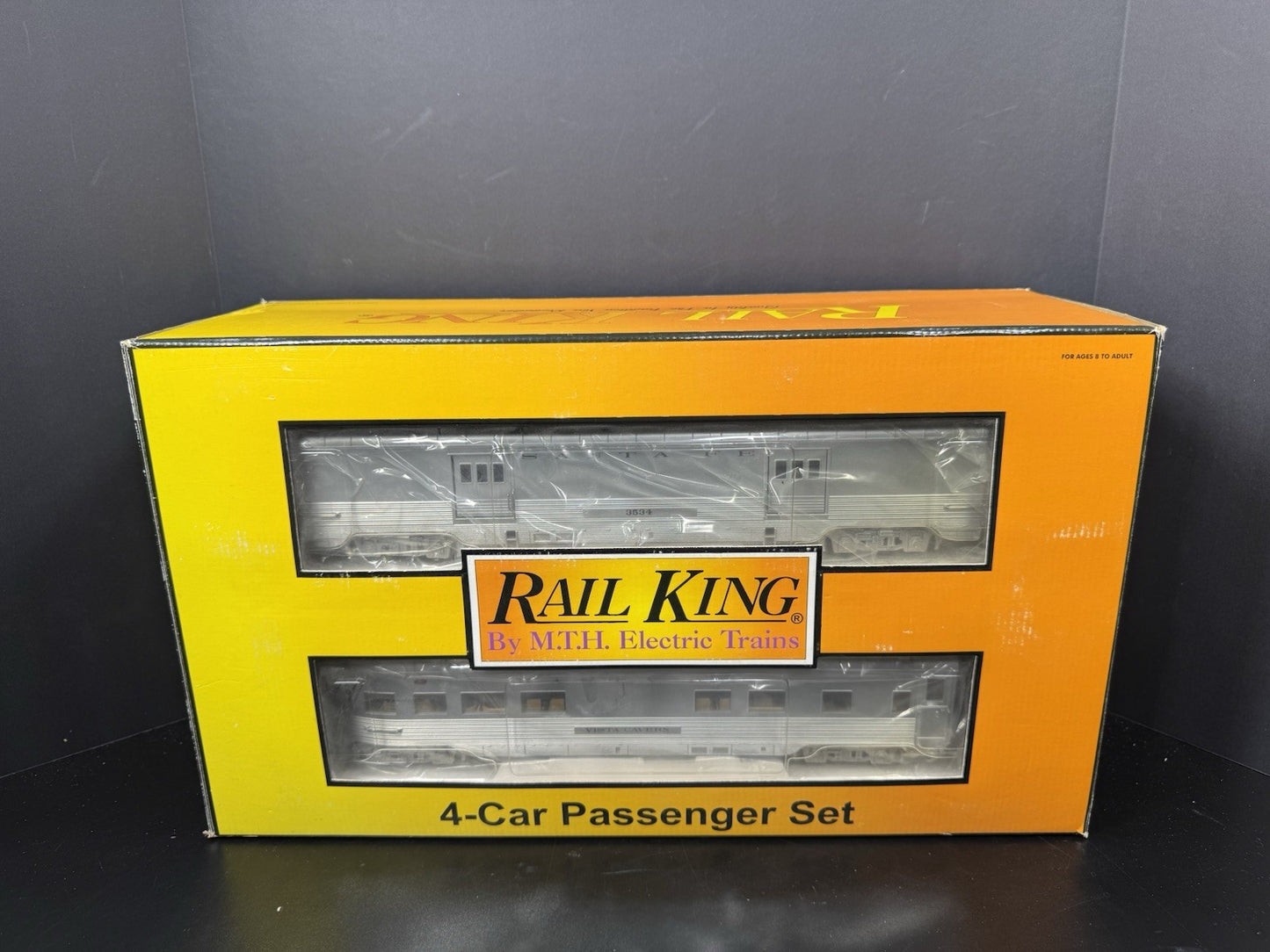 MTH RailKing 30-67174 Santa FE 60' streamlined passenger 4-car set LNIB0