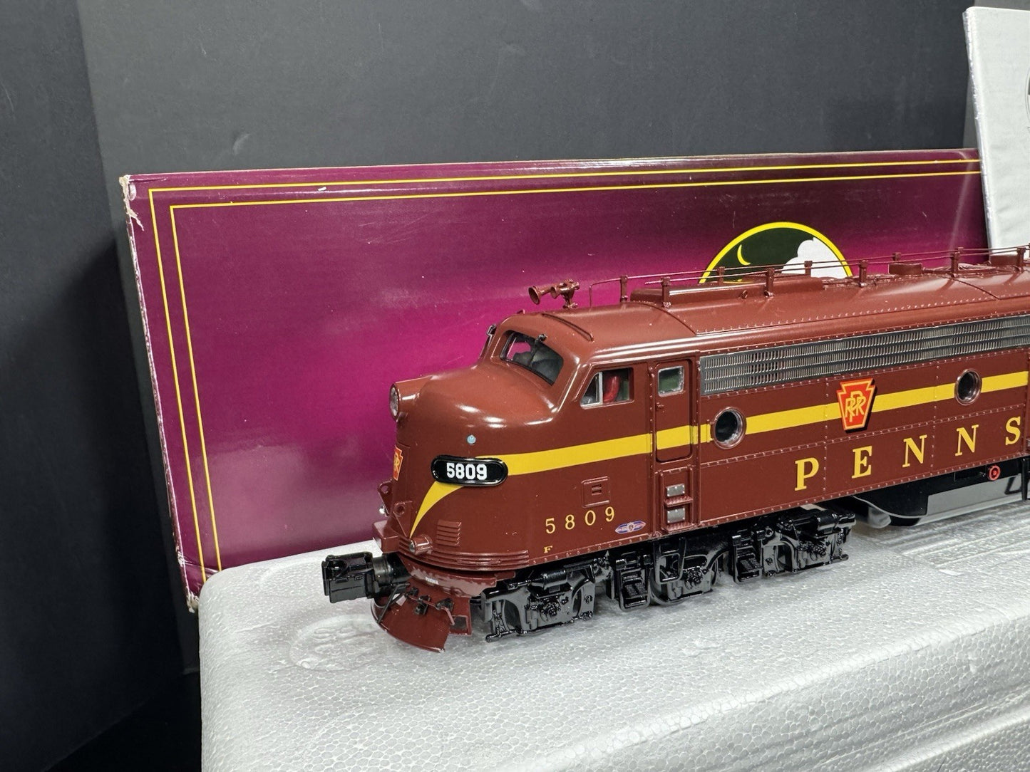 MTH 20212551 Pennsylvania PRR E8 diesel engine #5809 PS3 EX1