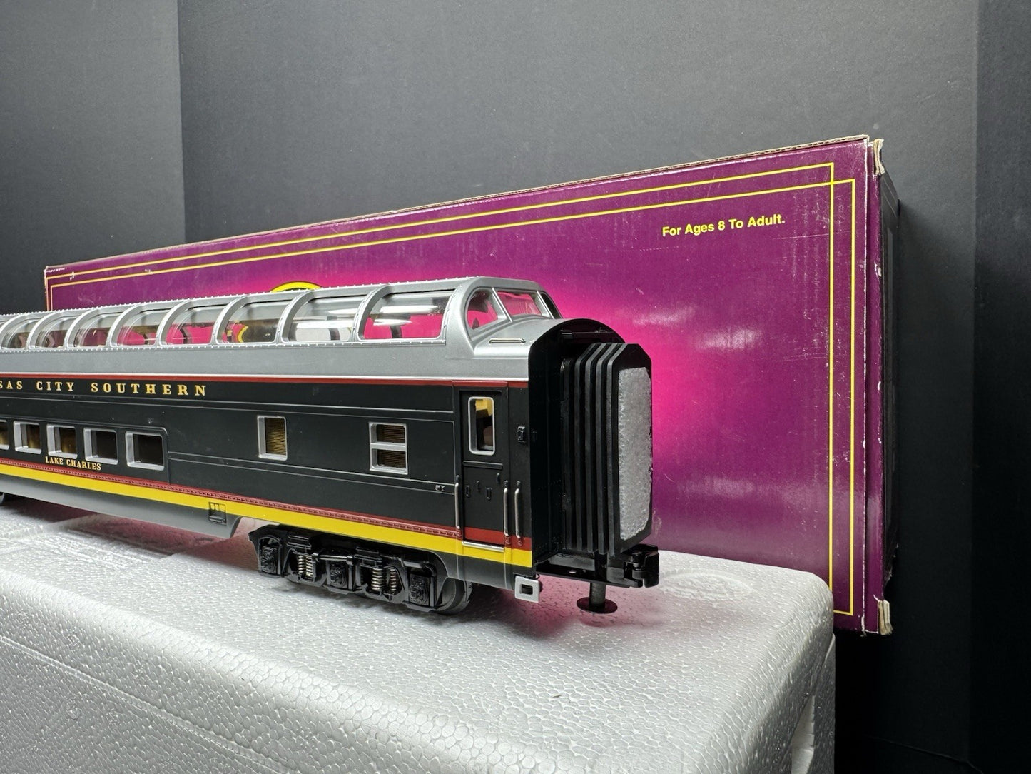 MTH 20-67039 Kansas City Southern KCS 70' full-length vista dome pass car LNIB7
