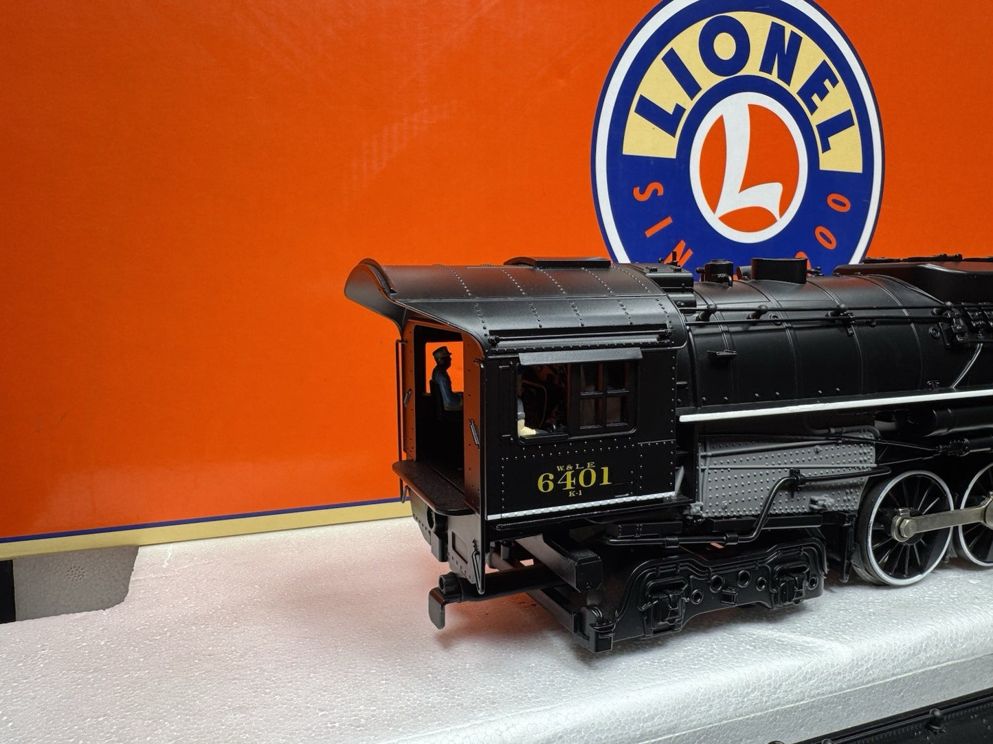 Lionel LEGACY 6-84690 Wheeling & Lake Erie Berkshire steam engine #6401 LNIB7