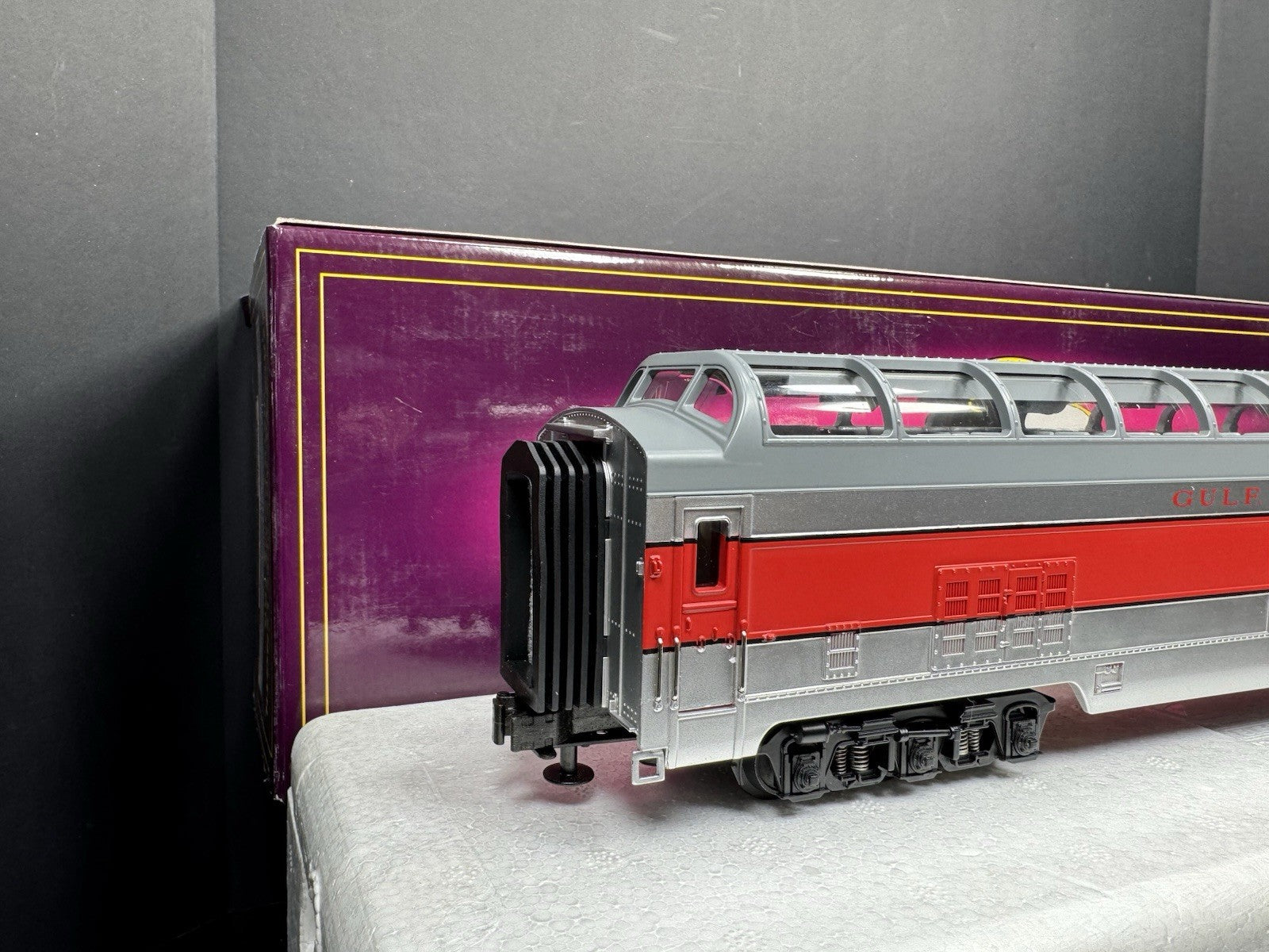 MTH 20-6784 Gulf Mobile & Ohio GM&O 70' full-length vista dome pass car LNIB5