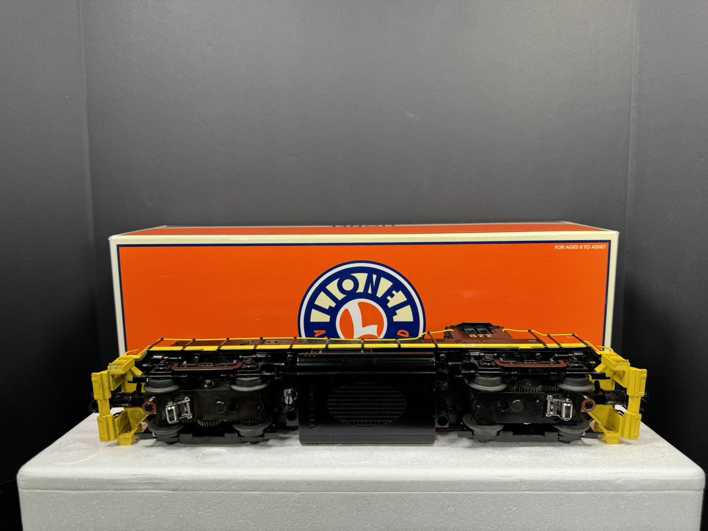 Lionel 6-18587 TMCC Nickel Plate Road NKP C-420 diesel engine #577 LNIB10