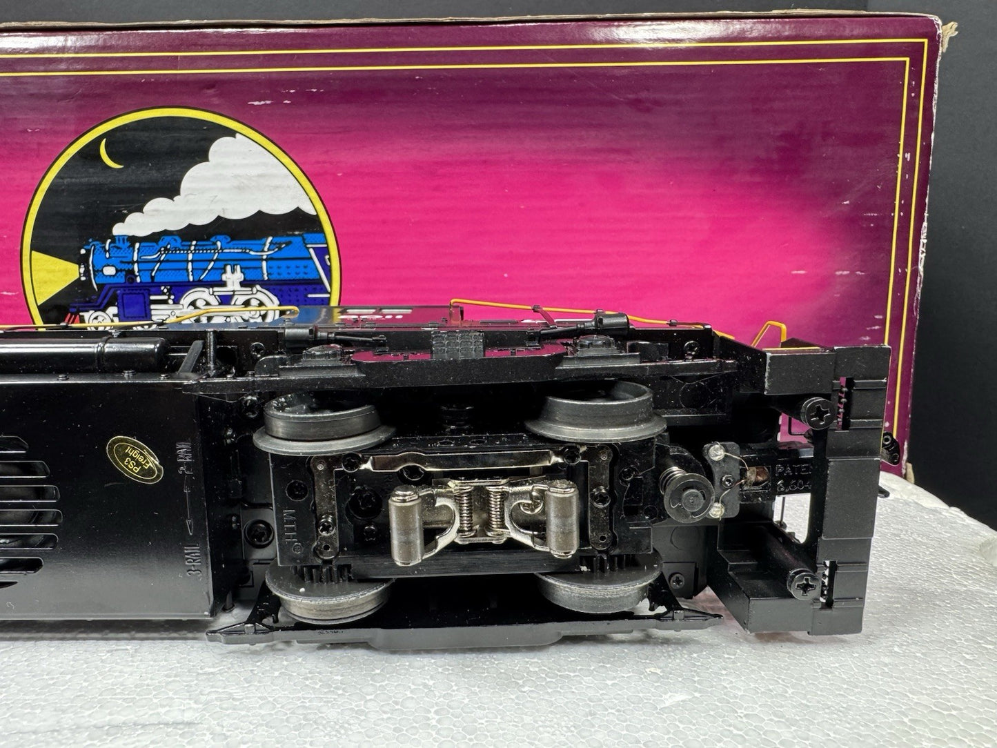 MTH 20-20213-1 New York Central NYC RS-11 high hood diesel engine #8011 PS3 EX11