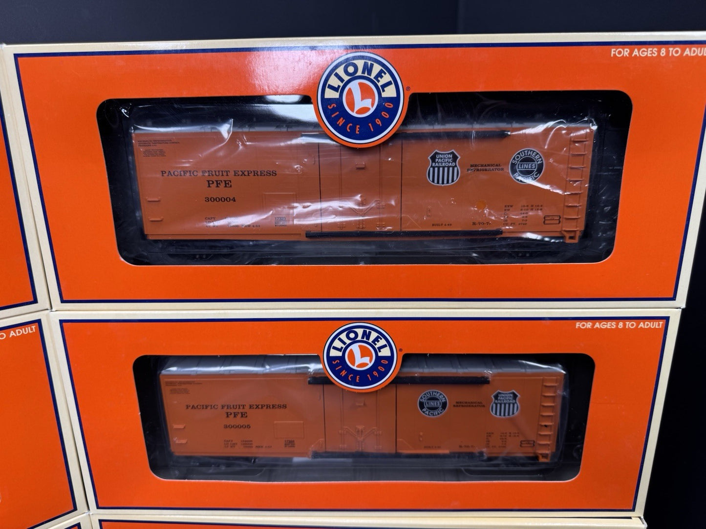 Lionel 6-17319 Pacific Fruit Express PFE orange reefer car 6-pack LNIB10