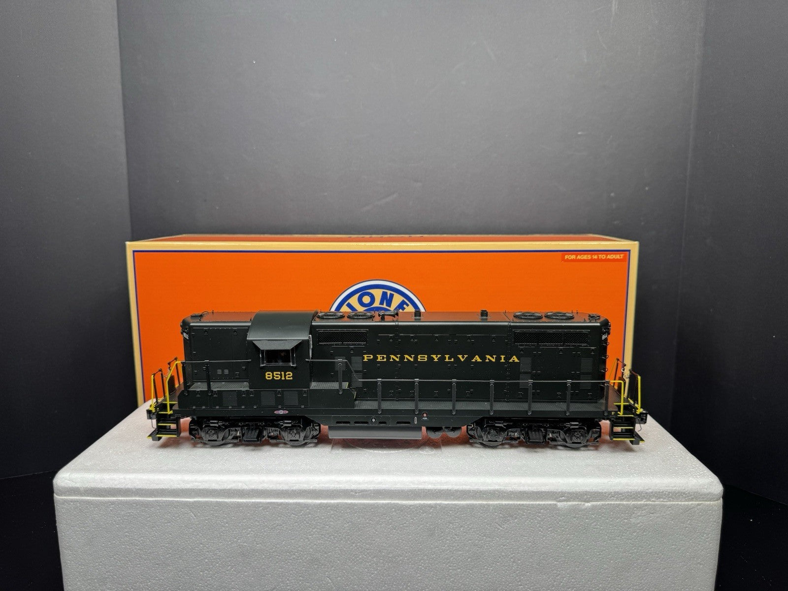 Lionel LEGACY 6-28573 Pennsylvania PRR GP7 diesel engine #8512 LNIB5