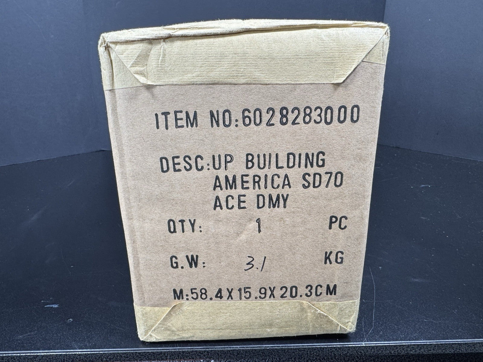Lionel LEGACY 6-28283 Union Pacific SD70ACe nonpowered diesel engine #8349 NIB1