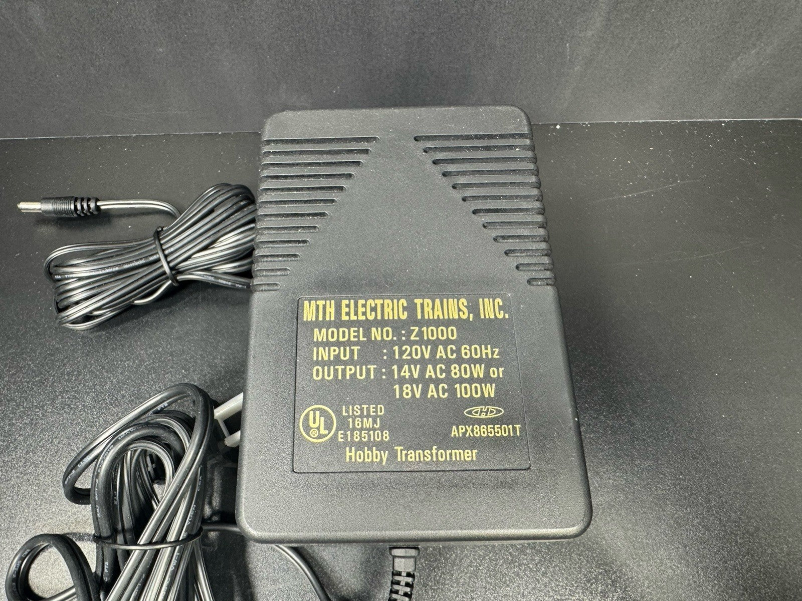 MTH RailKing 40-1000 Z-1000 100-watt power supply transformer & controller4