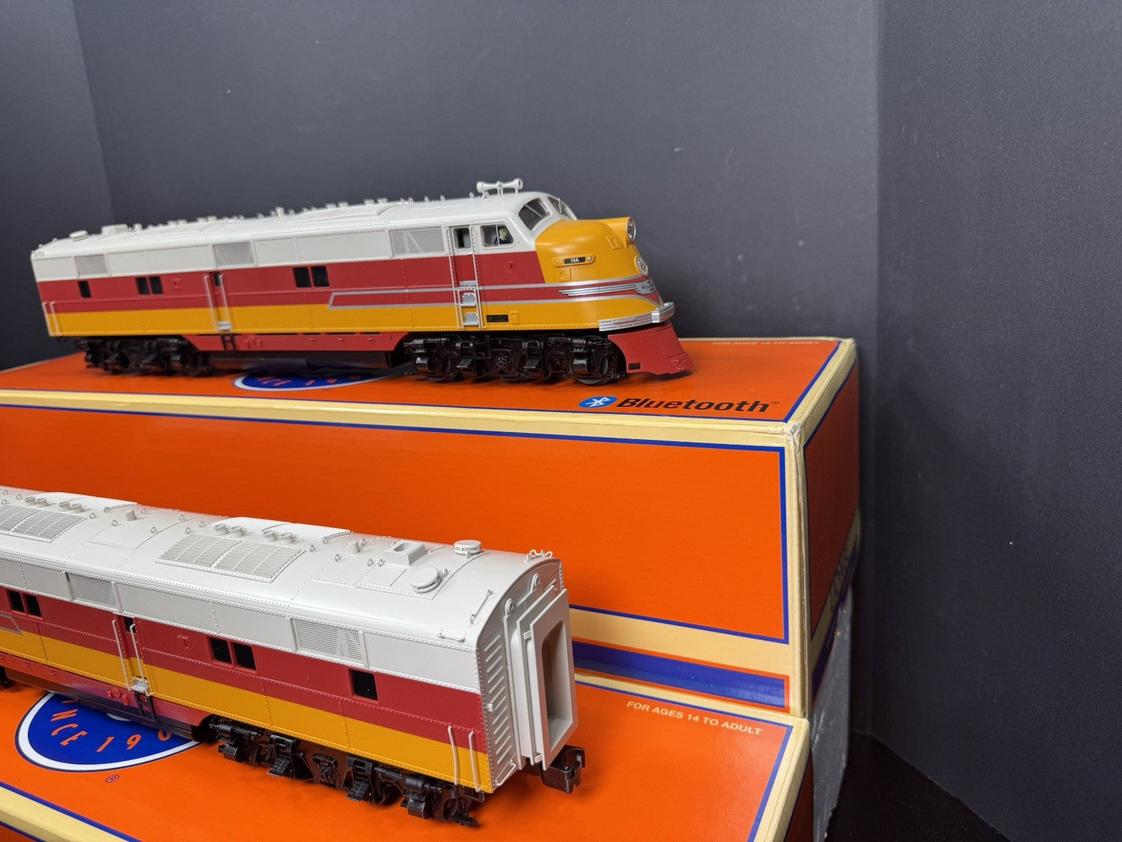 Lionel LEGACY 6-84659 Milwaukee Road E6 diesel engine AA set #15A #15B LNIB8